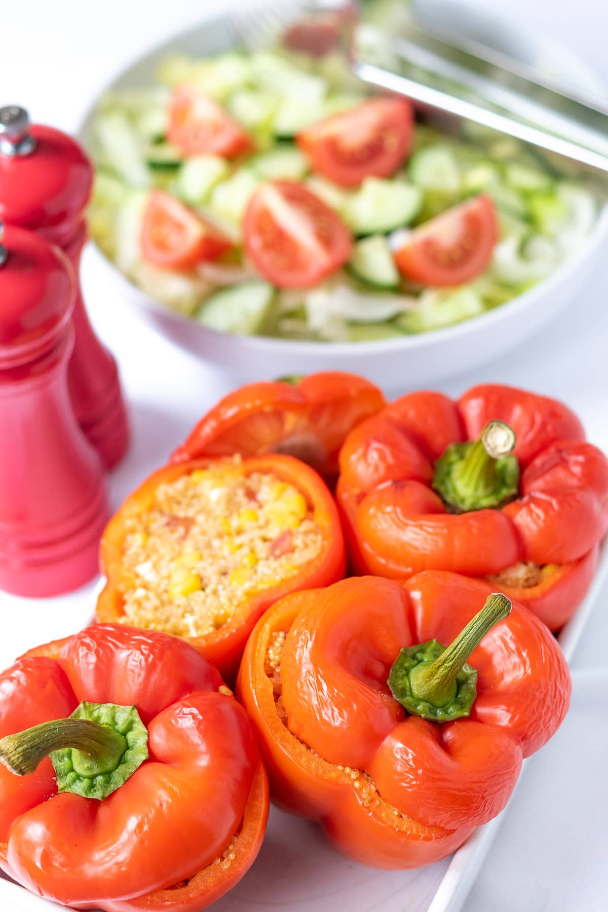 Nutritious Quinoa Stuffed Peppers: Healthy Meal Prep for Lunch